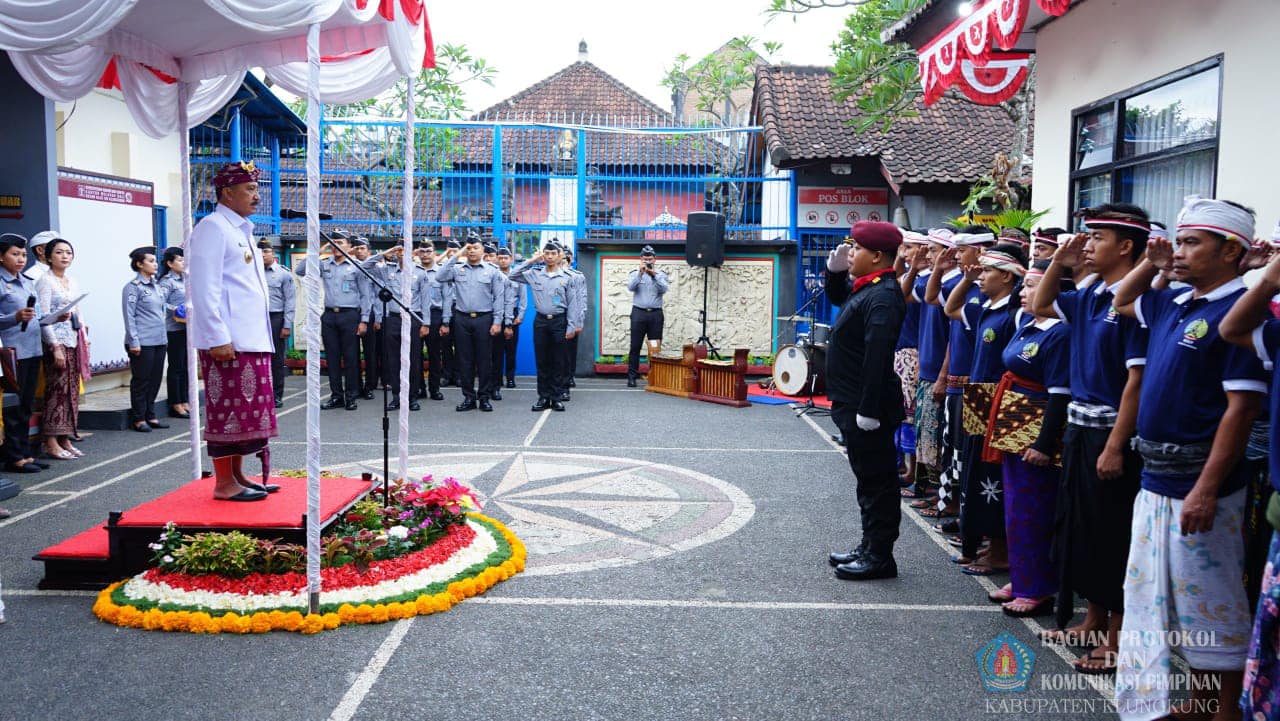 Upacara Pemberian Remisi Umum Kepada Narapidana dan Anak Binaan Rutan Kelas II B Klungkung 