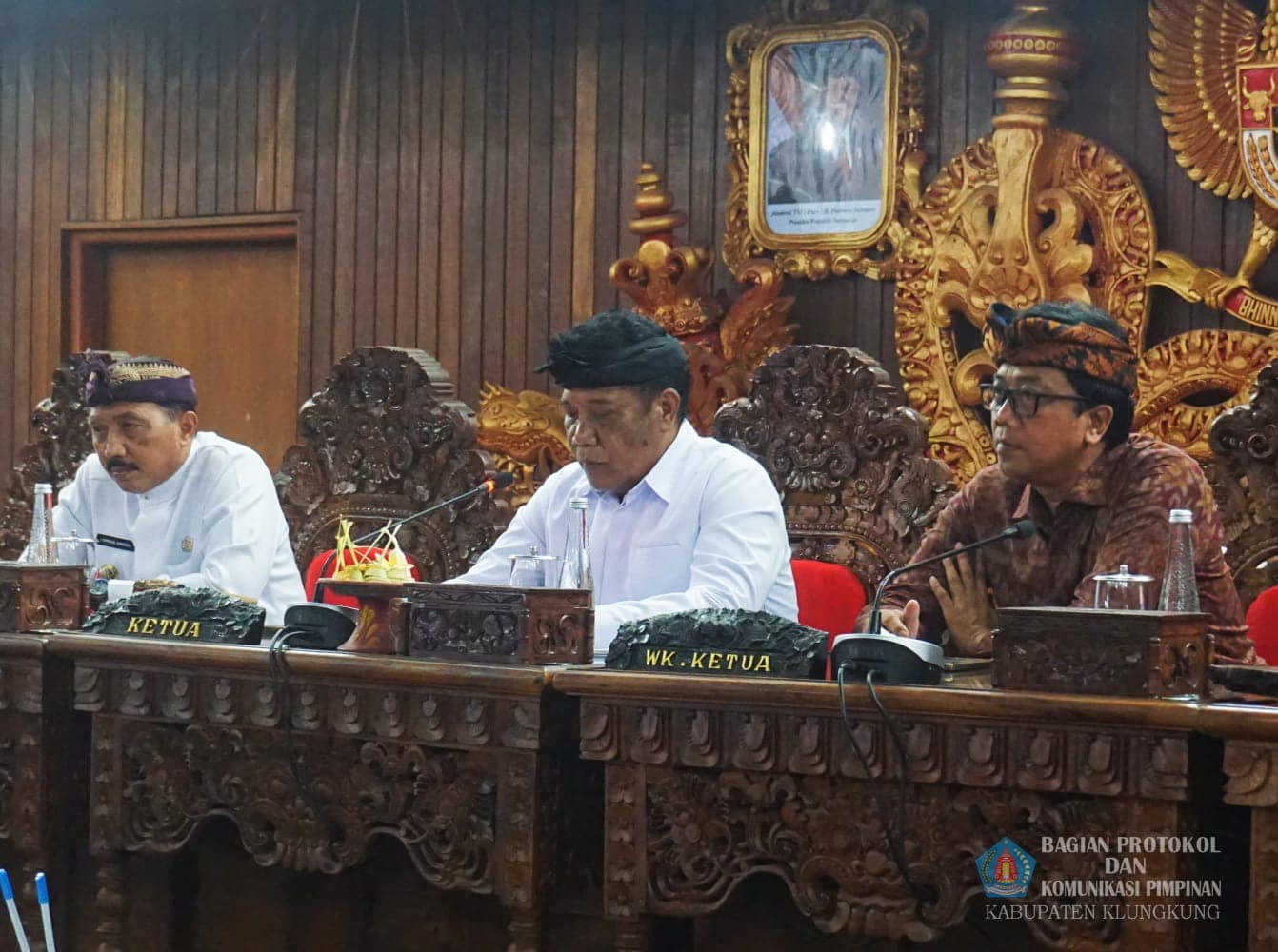 Pj. Bupati I Nyoman Jendrika Hadiri Rapat Paripurna II 