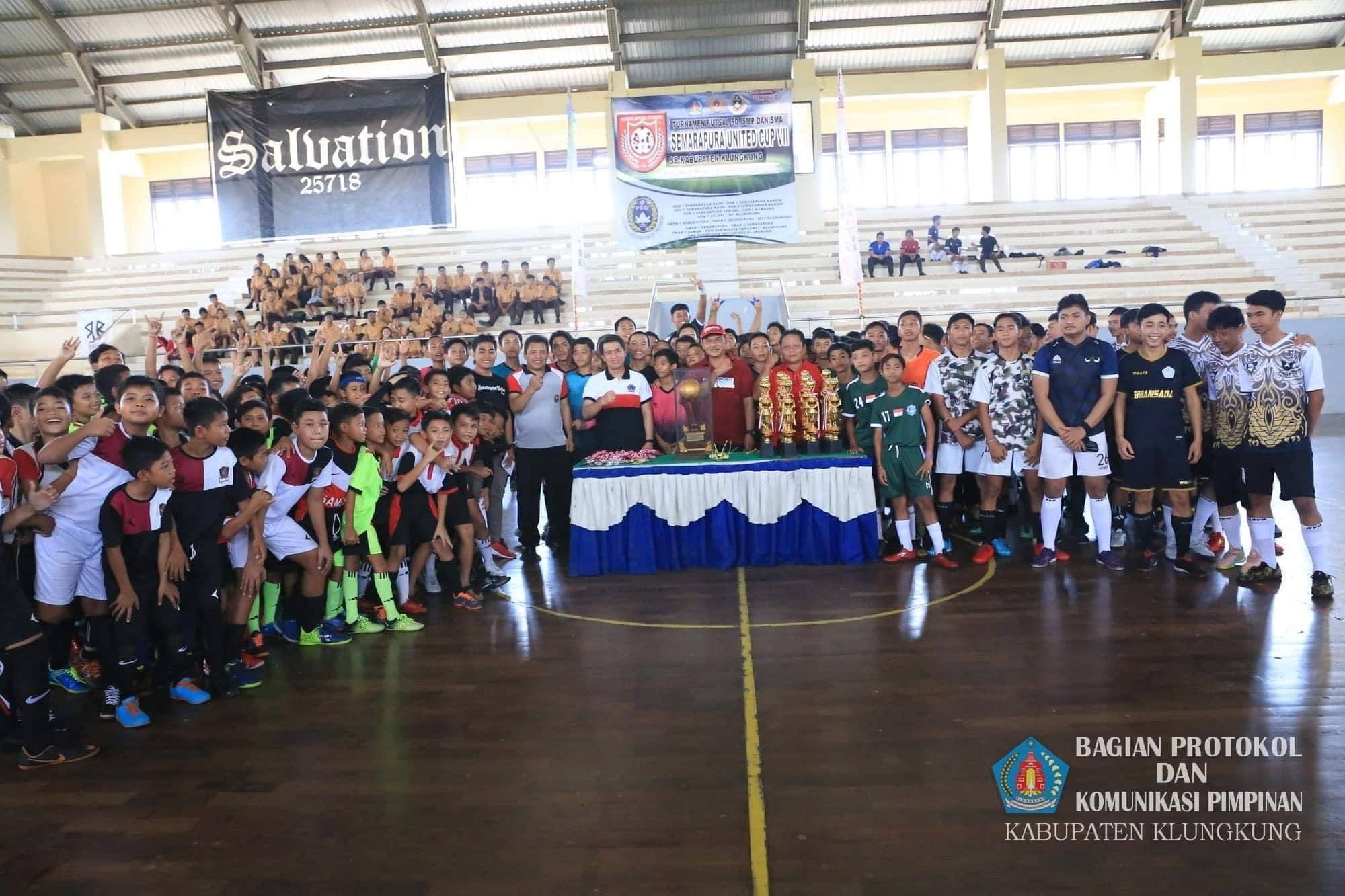 Bupati_Suwirta_Buka_Turnamen_Futsal_Semarapura_Cup_VII_5.jpg